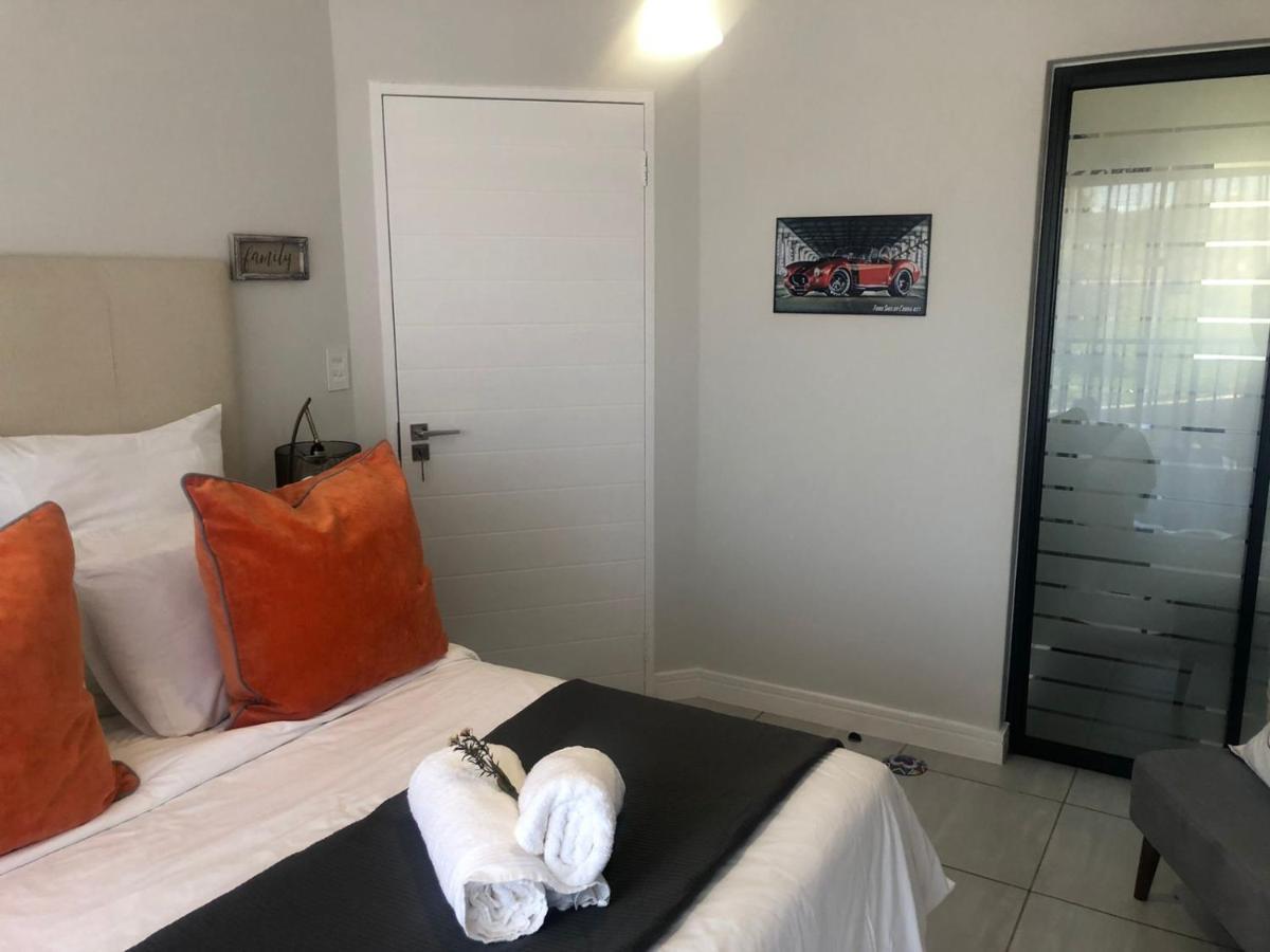 Luxurious Waterfall 1 Bedroom Condo With Free Uncapped Wifi Midrand Buitenkant foto
