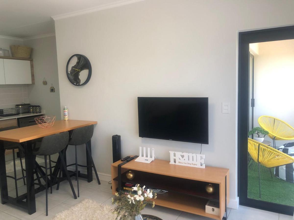 Luxurious Waterfall 1 Bedroom Condo With Free Uncapped Wifi Midrand Buitenkant foto